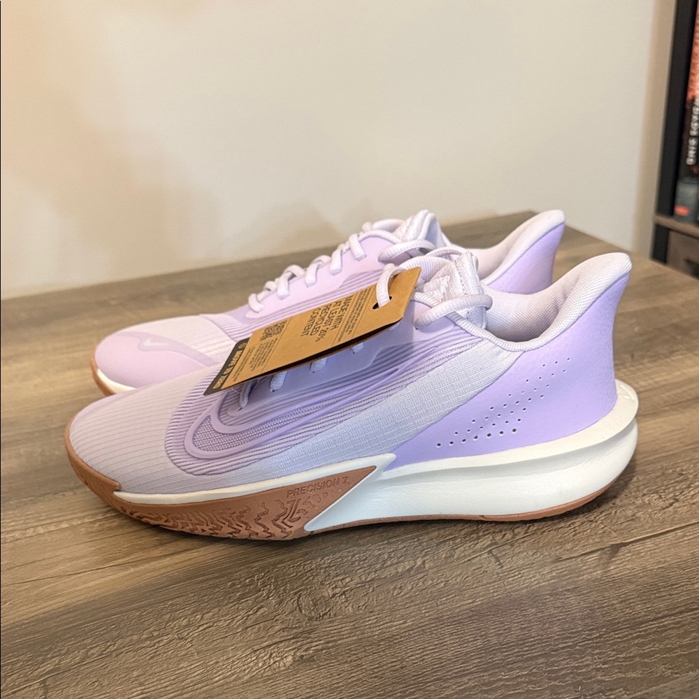 New men’s Nike Precision VII basketball sneakers, size 9.5